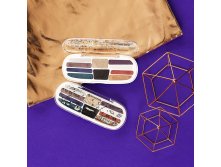   Eyeshadow Box, 04 to the moon and back / . 900506