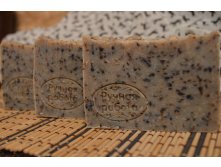 с малиновой и клубничной косточкой