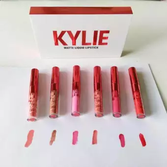 Kylie1.jpg