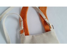 Детская сумка-игрушка "Косой" бежевая оранжевая через плечо