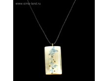 Кулон &#171;Цветы с бабочками&#187;, 2,5&#215;4 см, селенит 99руб