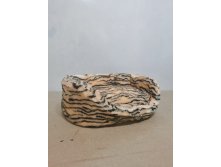 800р. Лежак "овальный меховой" средний