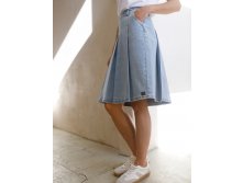 42, 44, 46 3174.jpeg