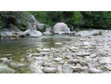 Вода и камни