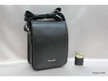 Br 0204 03 black.jpg