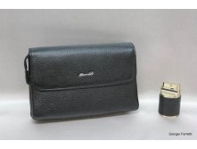 Br 0216 03 black.jpg