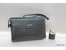 Br 0217 03 black.jpg