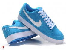 Nike кеды 1353р.
