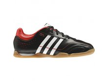 adidas-butsy-detskie-q23901.jpg