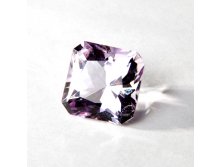 октагон 17,2ммна 17,2 мм, Мадагаскар, 21ct, 16 000рублей..jpg