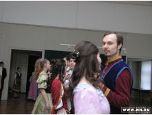 Исторически бал 13-04-08-59