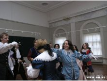 Исторически бал 13-04-08-43