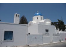 Santorini_Thira_Golub_Kupol.JPG