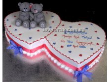 phoca_thumb_l_00223520double20heart20engagement20cake20with20handmade20model copy.jpg