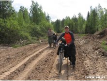 Хоть дорога и красивая но ехать по ней тяжко