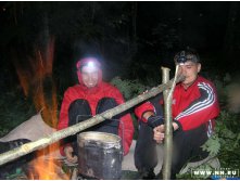 Вова зачем то светит в объектив ))