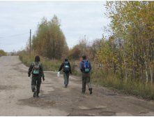 валят, наверное кого то испугались