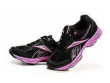 reebok_easytone_73_mid 2600.jpg