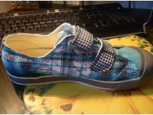  1319 Su*la Y, Pl*aid  24,5  39   38 - 38,5