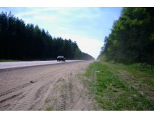 На месте аварии, через 3 месяца. Вид в сторону Москвы.