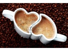 6876364-2-cups-of-coffee-shape-of-heart-and-coffee-beans-coffee-time-1ol1mat.jpg