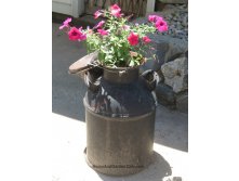 container-garden-milk-can.jpg