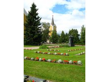 16 церковное кладбИще.jpg