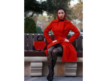 vintage_red_coat_look_40s_50s_beauty.jpg