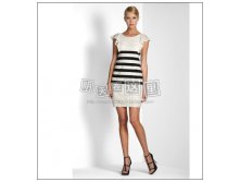 BCBG 1526