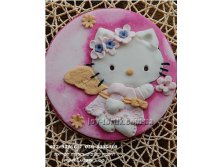     phoca_thumb_l_hello_kitty_cake_topper%20copy.jpg