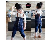 http://www.aliexpress.com/item/Foreign-trade-children-s-clothing-wholesale-cotton-soft-thin-section-girls-denim-overalls-jumpsuits/847836778.html
