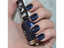 Rimmel Blue Vogue-3.jpg