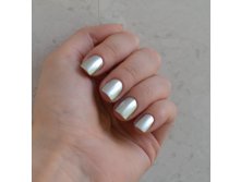 Essie No Place Like Chrome-2.jpg