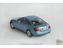 Norev Mercedes-Benz E500 Coupe.  1:18