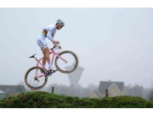 stybar_specialized_pink_2_c_tdwsport_600.jpg