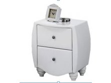   Insigne  Matt PU  White.jpg