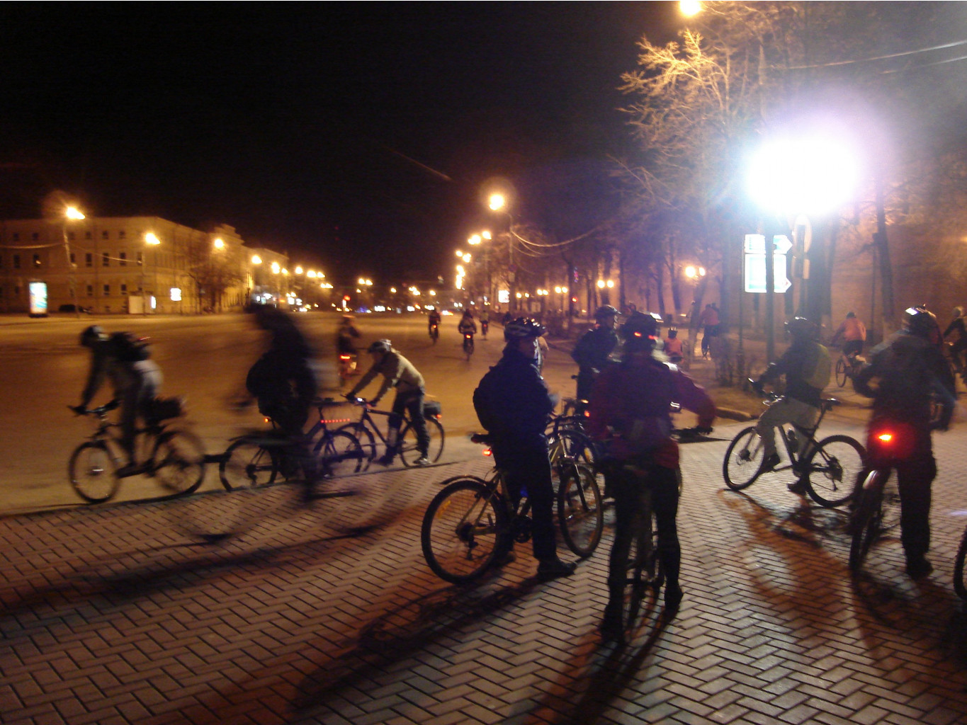 10.04.2010 18:35:57
