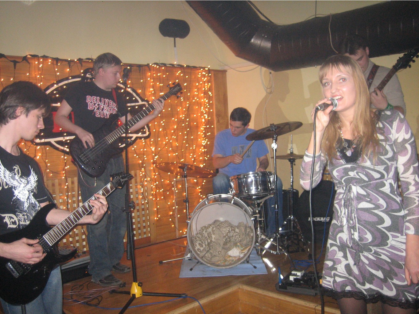 18.04.2010 14:30:28