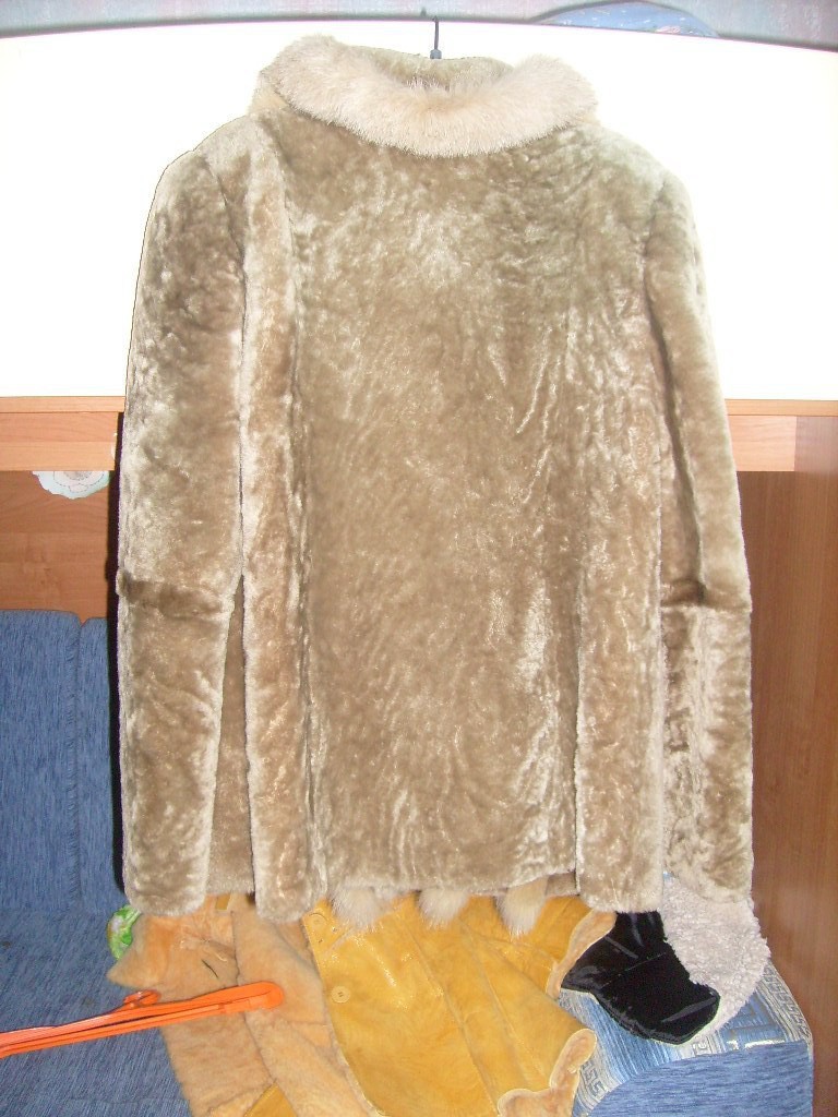 z_305948f3.jpg