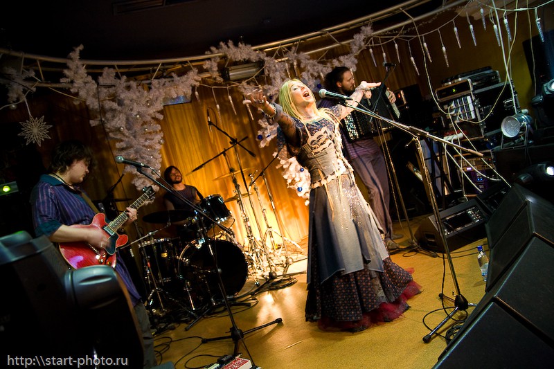 24.12.2010 16:00:13