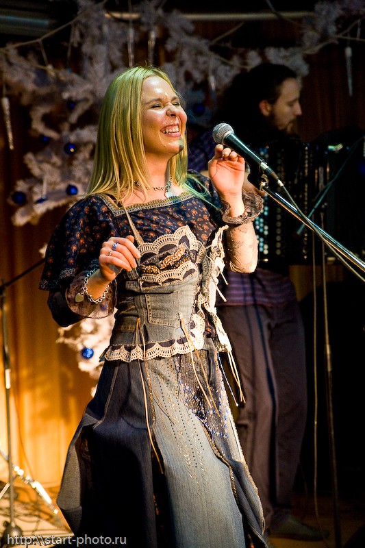 24.12.2010 16:00:23