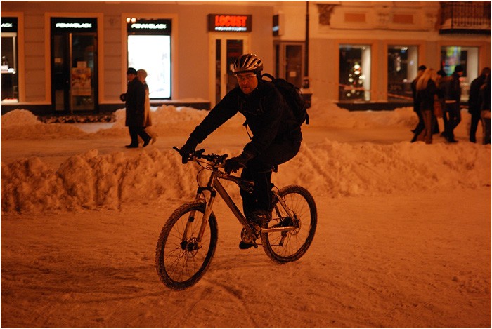 01.01.2011 12:38:12