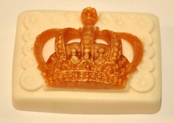 korona2_600x424.jpg  69,95.