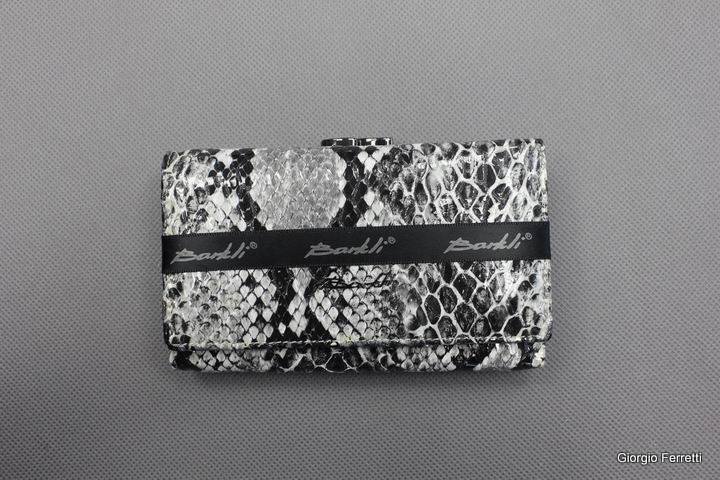BR 018C-A366-B BLACK-WHITE  B1 D.JPG