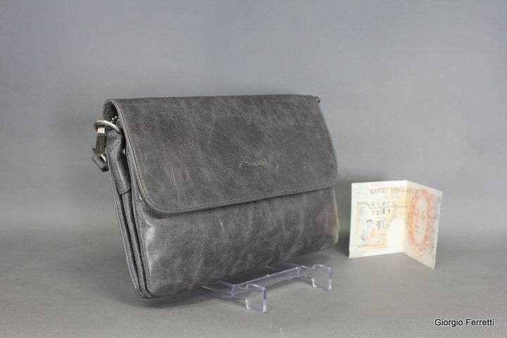 Br 31187 12 grey.JPG