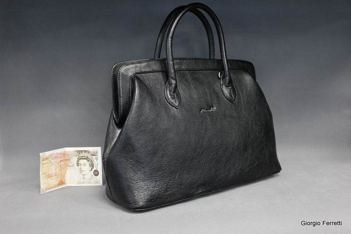 Br 31402 012 black.JPG