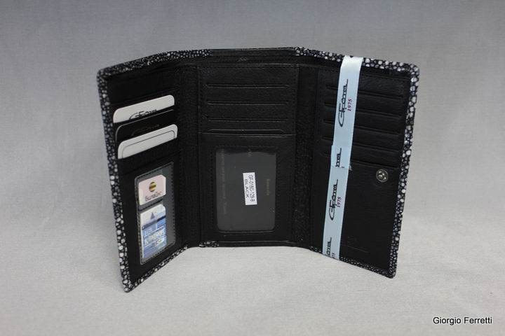 GF 018C-129-B black  B2 D.jpg