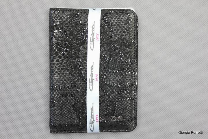 GF 00019-A179 black  B1 D.JPG