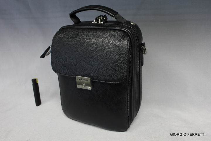 GF 040 008 black.JPG