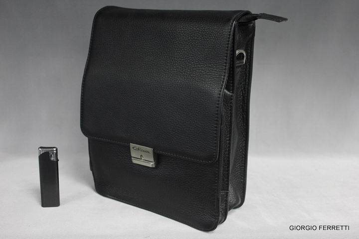 GF 081 008 black.JPG